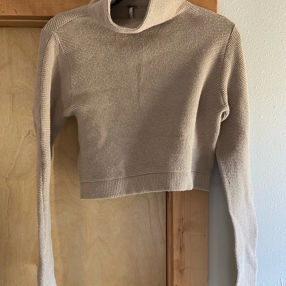 Free People Crop Ottoman Sweater - Picture 2 of 3